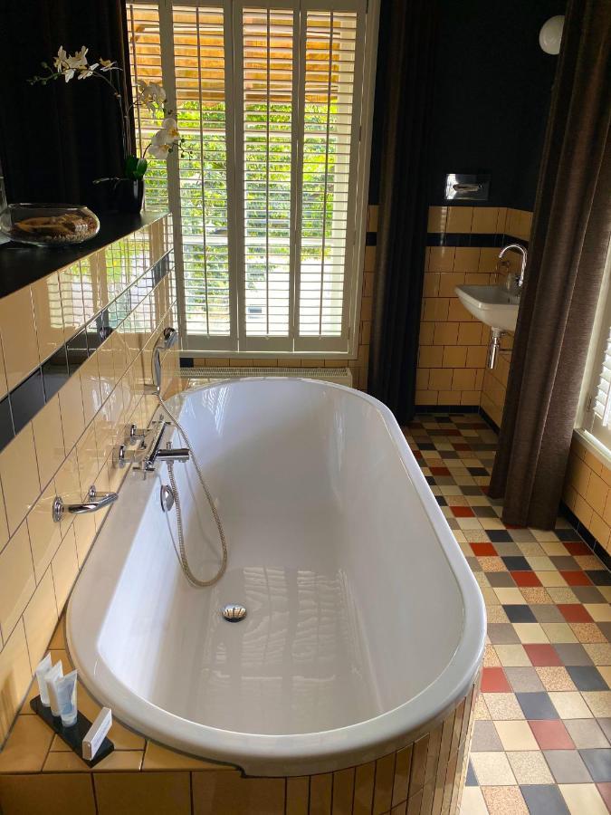 Hotel Nijver Гельдроп Экстерьер фото